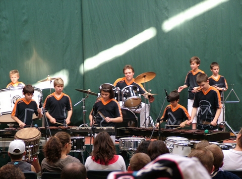 A DRUMS együttes Dunakeszin, a Tolerancia napján